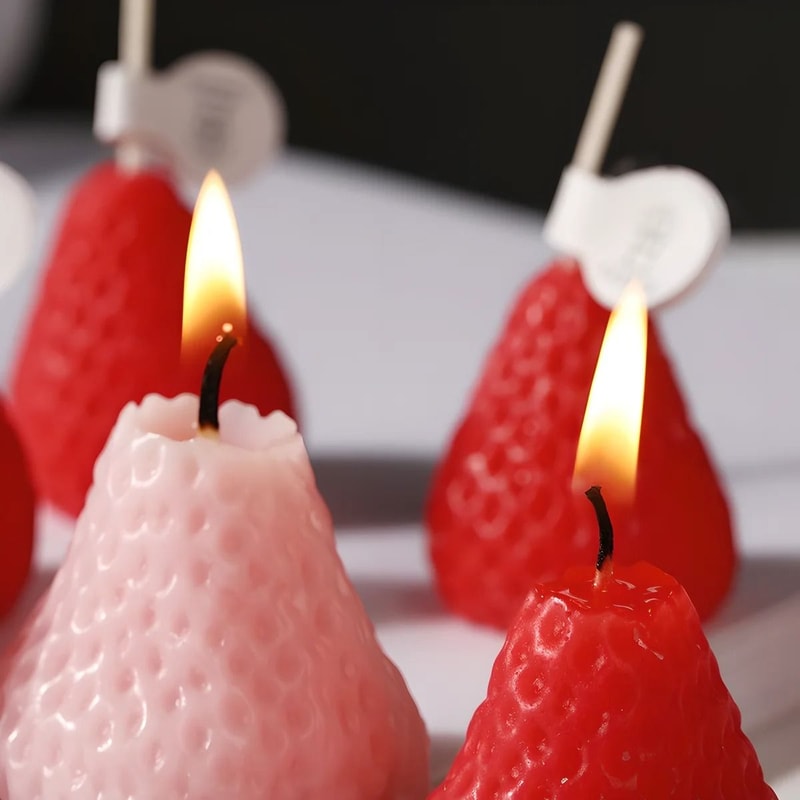Strawberry Mini Scented Candles Realistic Fruit Aromatherapy Candle Set 4