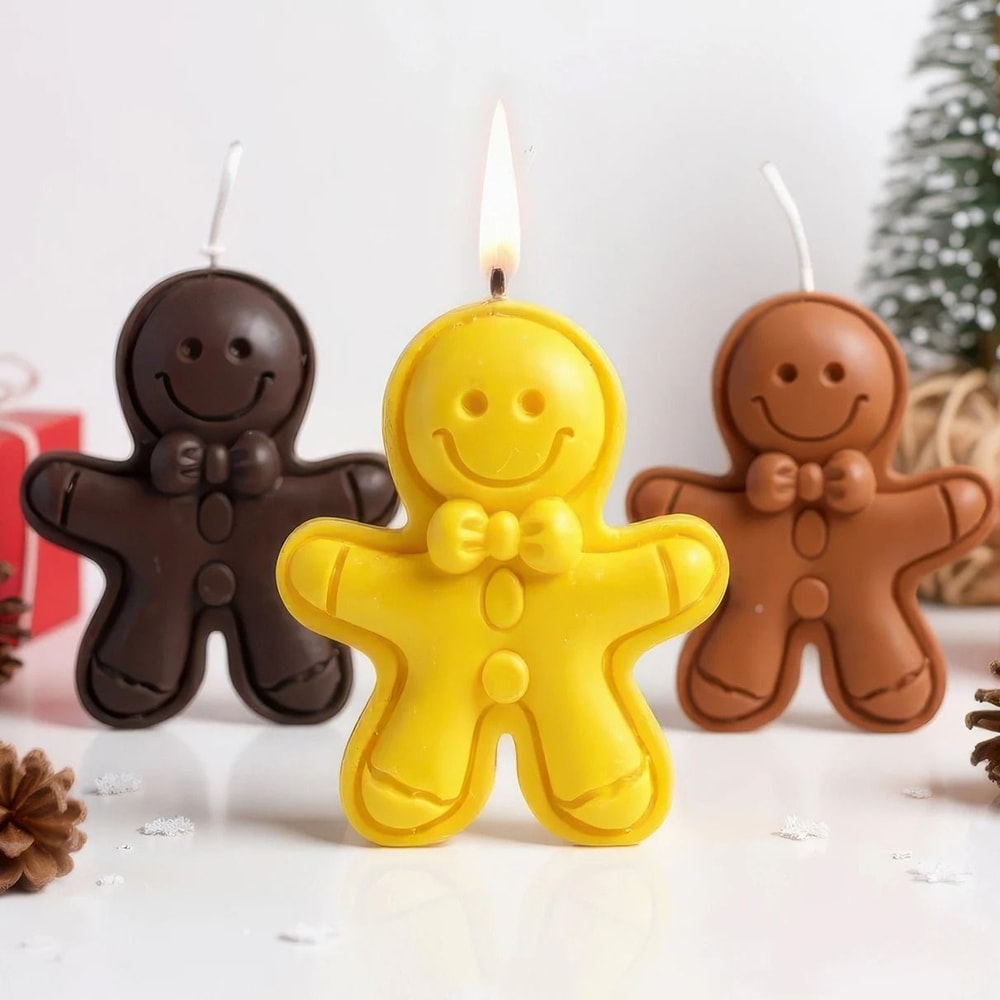 Festive Gingerbread Man Scented Candle Cute Christmas Aromatherapy Decorative Candle 0