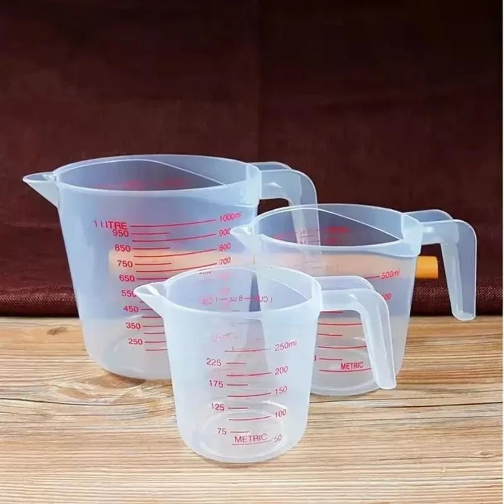 Clear Plastic Liquid Measuring Cups With Scale Kitchen Measuring Jug Beaker Set 4