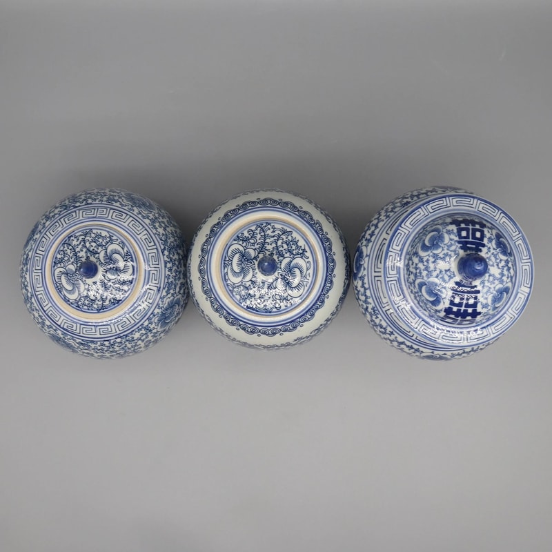 Blue And White Ceramic Jar Decorative Porcelain Vase Storage Canister Home Decor Accent 6