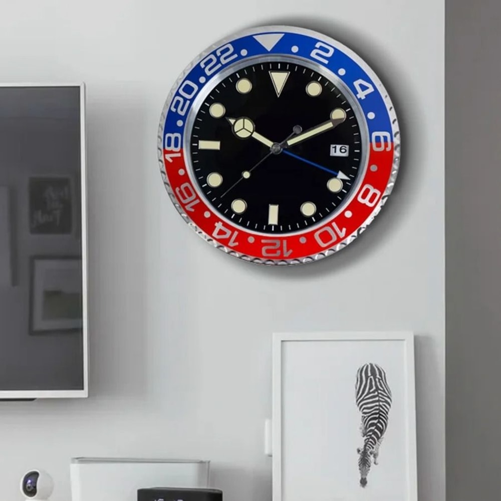 Modern Minimalist Metal Wall Clock With Luminous Silent Quartz Design 10