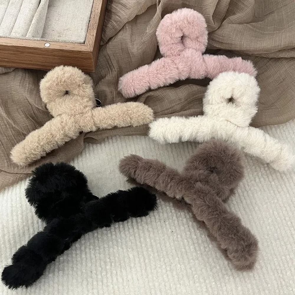 Extra Large Plush Hair Claw Clip Korean Style Soft Hair Clip For Thick Hair 9