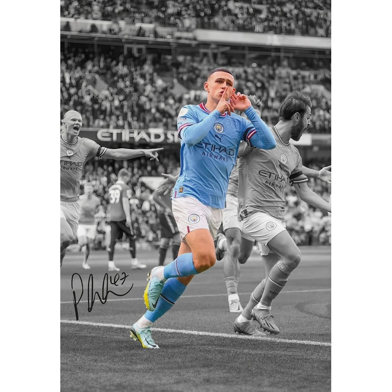 Soccer Wall Art Football Poster Canvas Modern Sports Wall Decor For Living Room 1