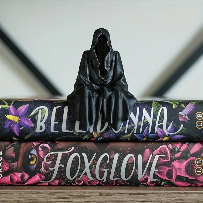 Gothic Cloaked Statue Figurine Mysterious Hooded Dark Aesthetic Decor 7