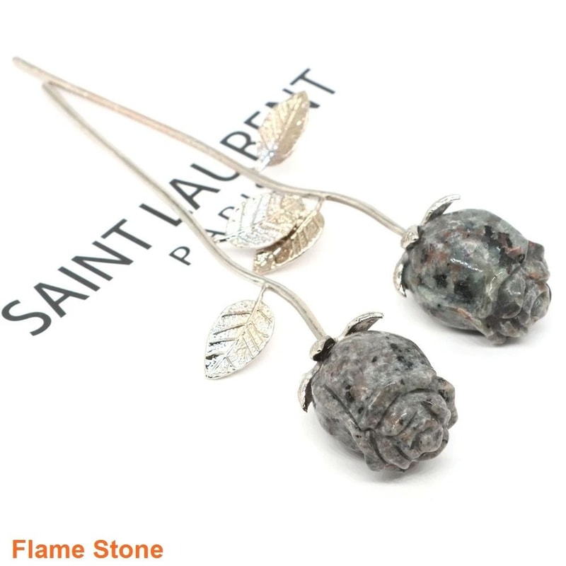 Hand Carved Rose Crystal Healing Stone Romantic Gift Decor 1