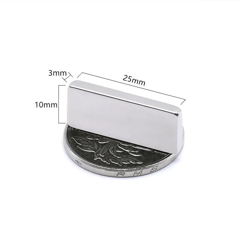 N52 Strong Neodymium Square Magnets Small Powerful Refrigerator And Office Magnets Set 18