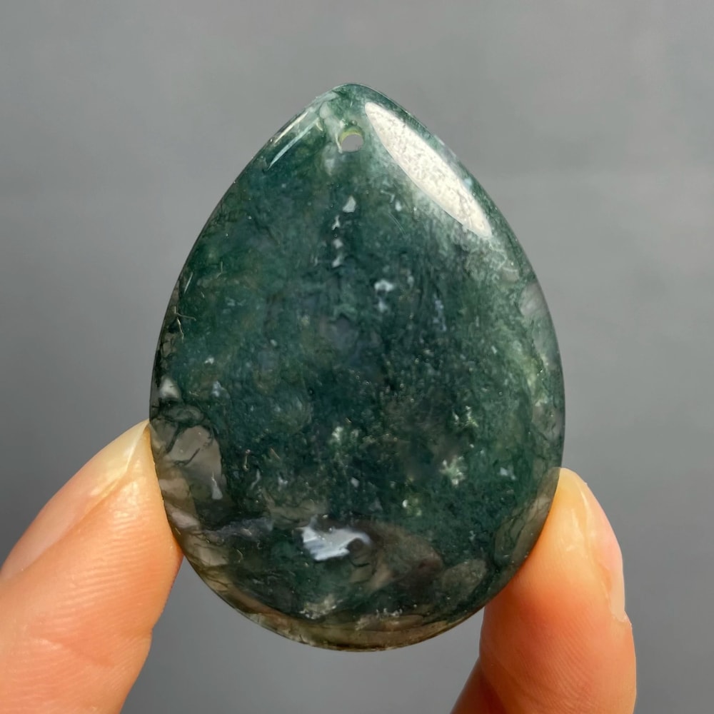 Natural Agate Pendant Healing Crystal Necklace Polished Quartz Stone Decor 18