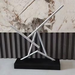 newton cradle desk toy chaos pendulum kinetic energy office decor