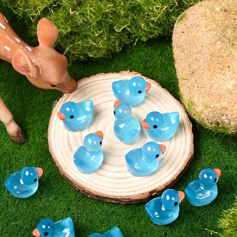 100pcs Blue Glow In The Dark Mini Duck Figurines Resin DIY Decor Set 4