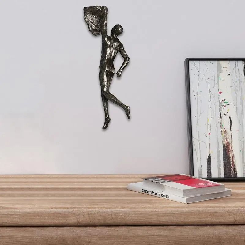 Rock Climbing Man Wall Sculpture Resin Athlete Decor Retro Hanging Art 14