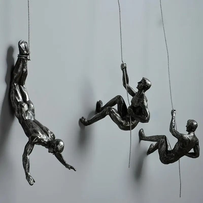 Rock Climbing Man Wall Sculpture Resin Athlete Decor Retro Hanging Art 0