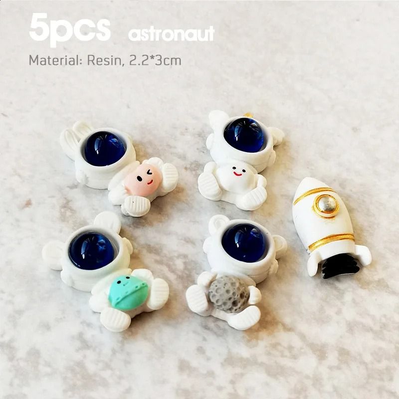 Mini Animal Figurines Set Fairy Garden Dollhouse Aquarium Decor 11