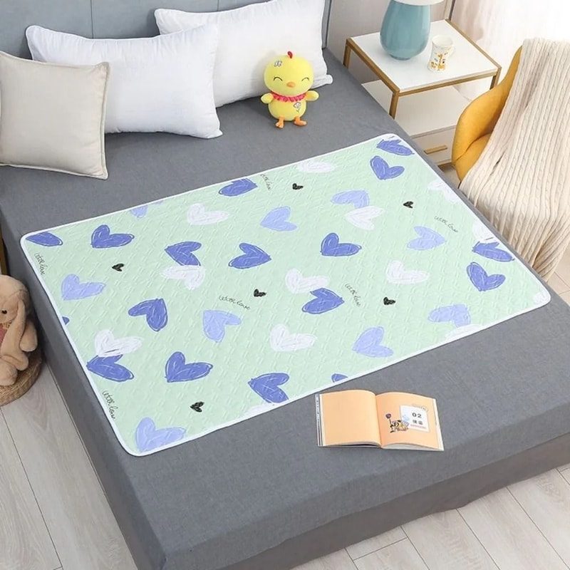 Reusable Waterproof Bed Pad Washable Underpads Soft Leakproof Mattress Protector 4