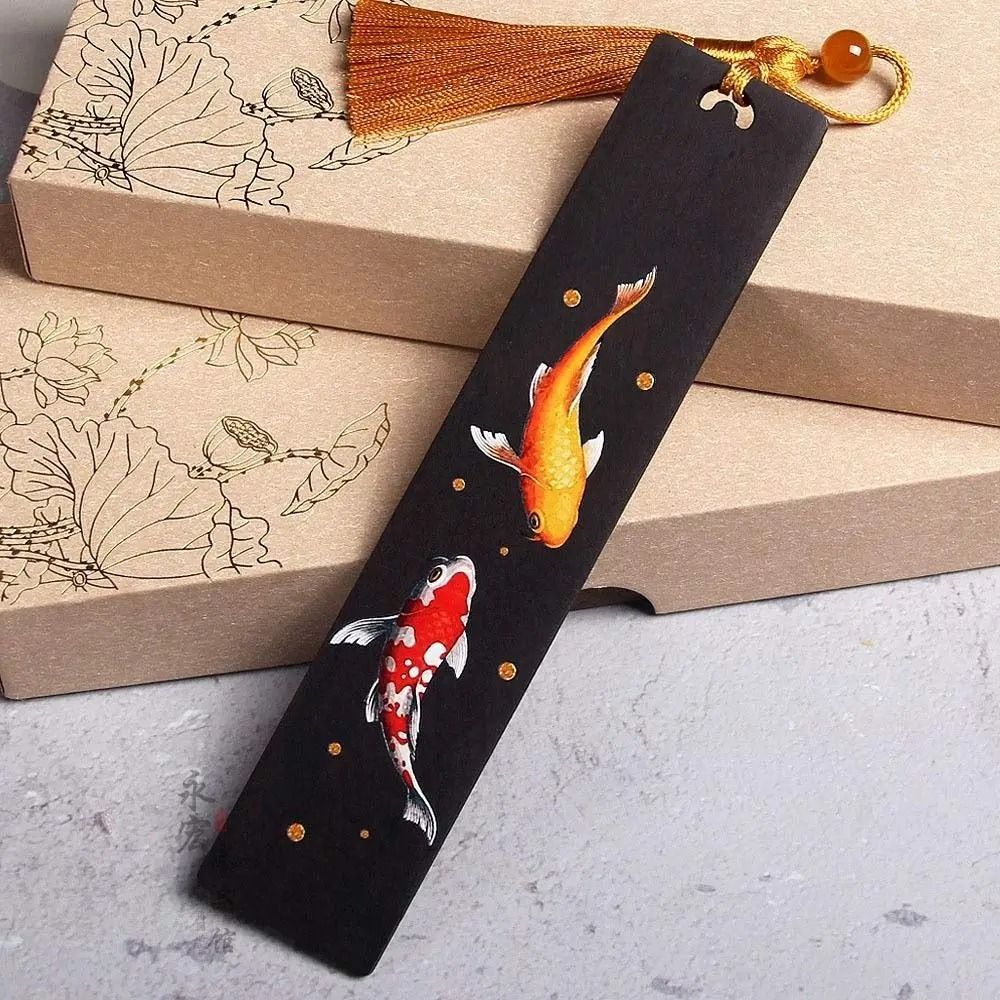 Retro Wooden Bookmark Carved Book Clip Marker Chinese Style Reading Accessory 11