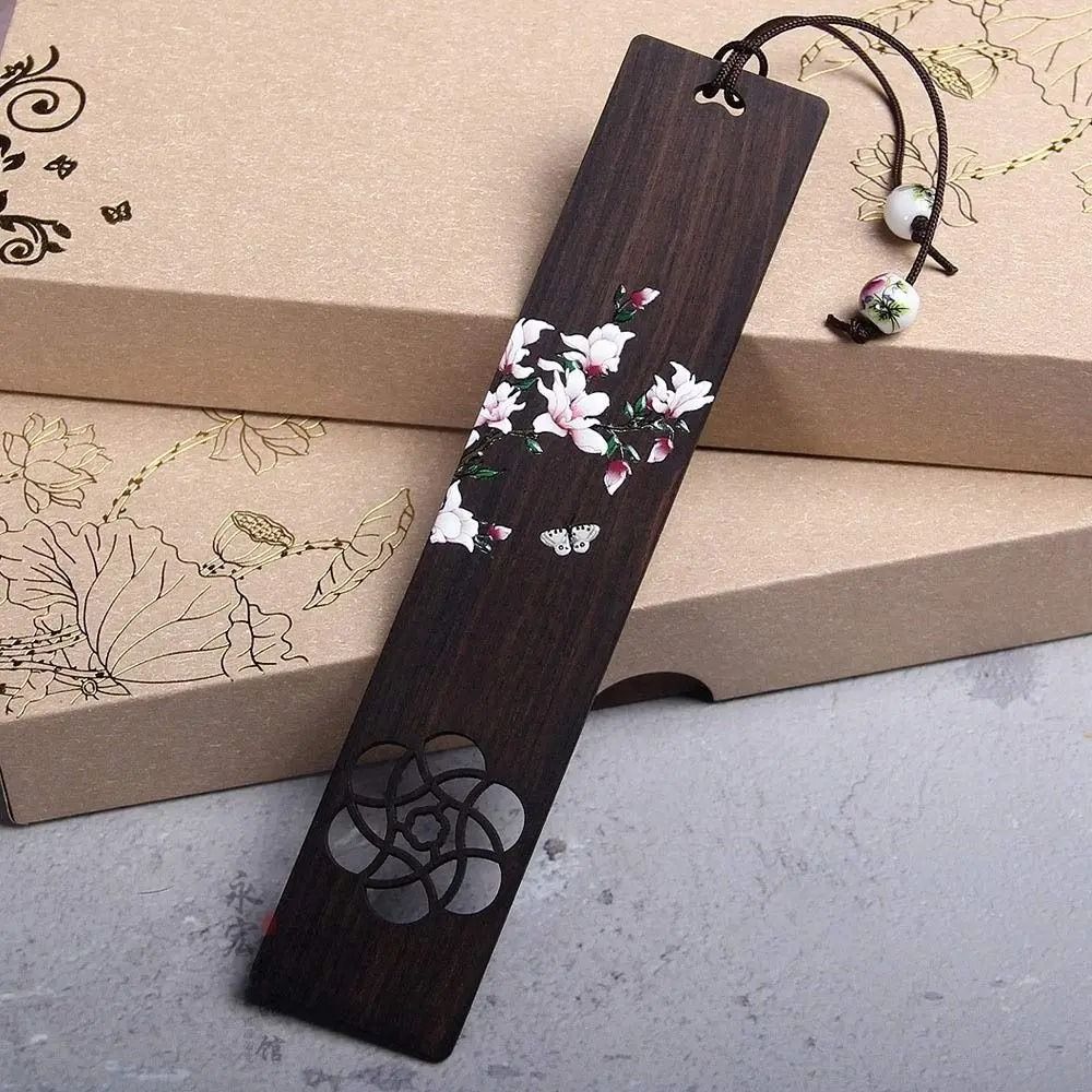 Retro Wooden Bookmark Carved Book Clip Marker Chinese Style Reading Accessory 5