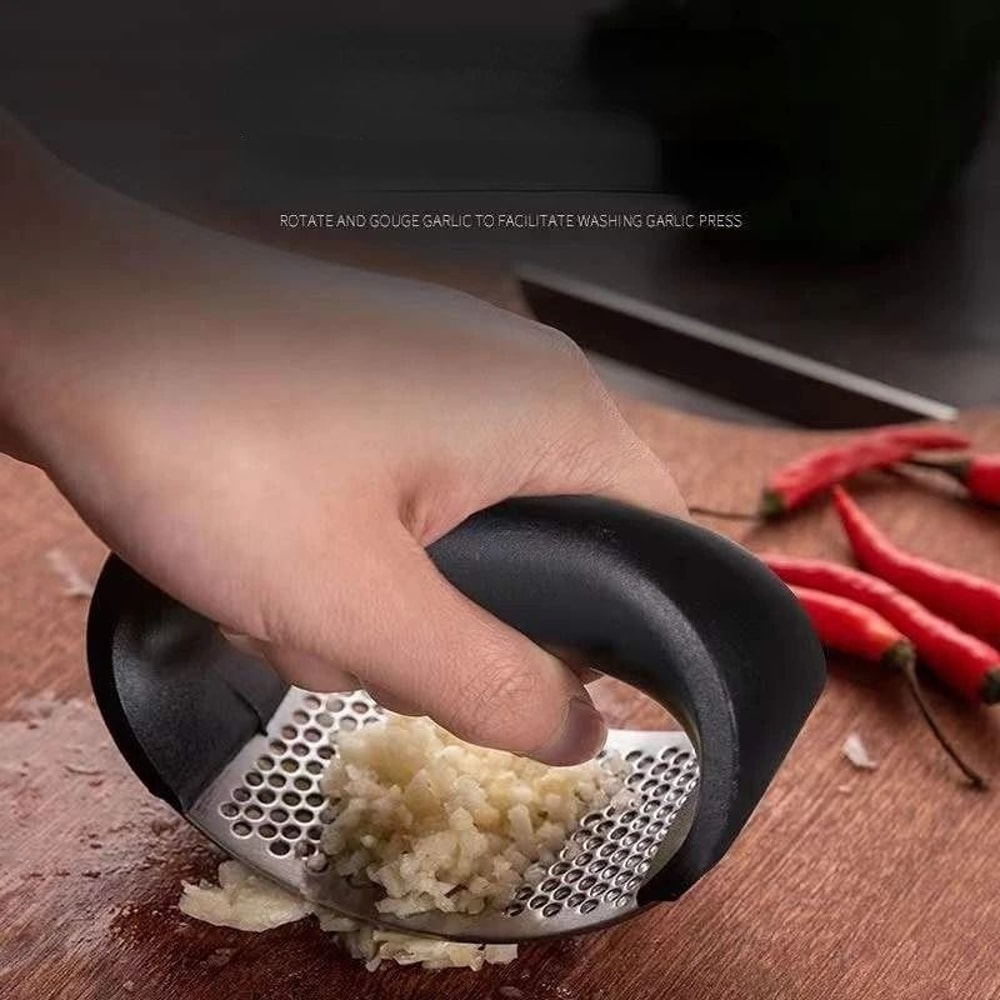 Stainless Steel Garlic Press Crusher Manual Garlic Mincer Kitchen Tool 3