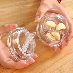 manual garlic crusher roller press kitchen garlic mincer and chopper tool