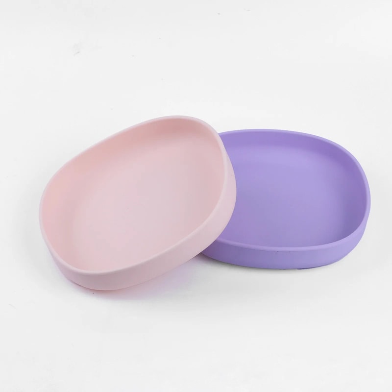 2 Piece Whisker Friendly Cat Bowls Wide Shallow Silicone Non Spill Pet Feeding Plates 2