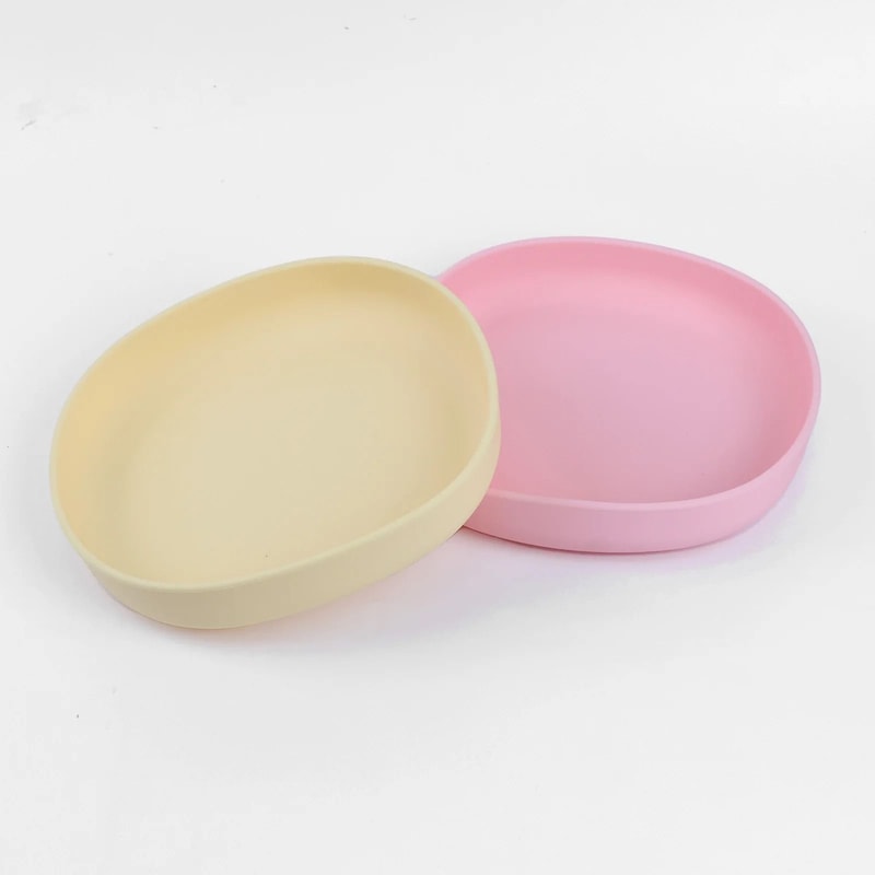 2 Piece Whisker Friendly Cat Bowls Wide Shallow Silicone Non Spill Pet Feeding Plates 3