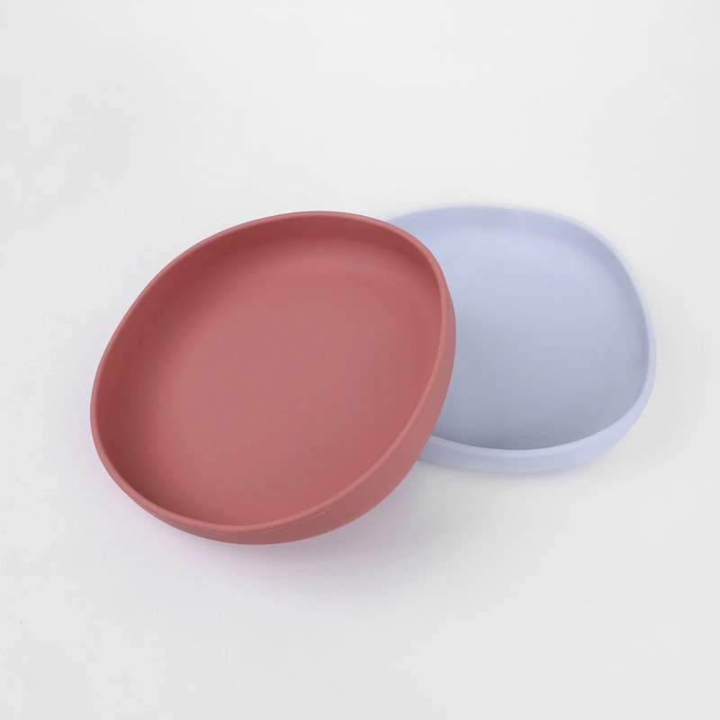 2 Piece Whisker Friendly Cat Bowls Wide Shallow Silicone Non Spill Pet Feeding Plates 5