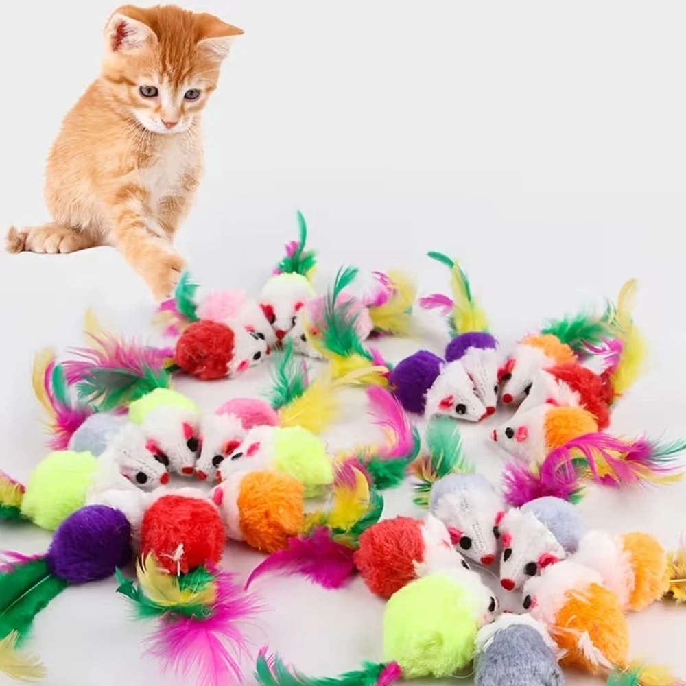 Mini Mouse Cat Toy With Colorful Feather For Kittens 2