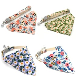 adjustable daisy pet bandana collar for cats and small dogs