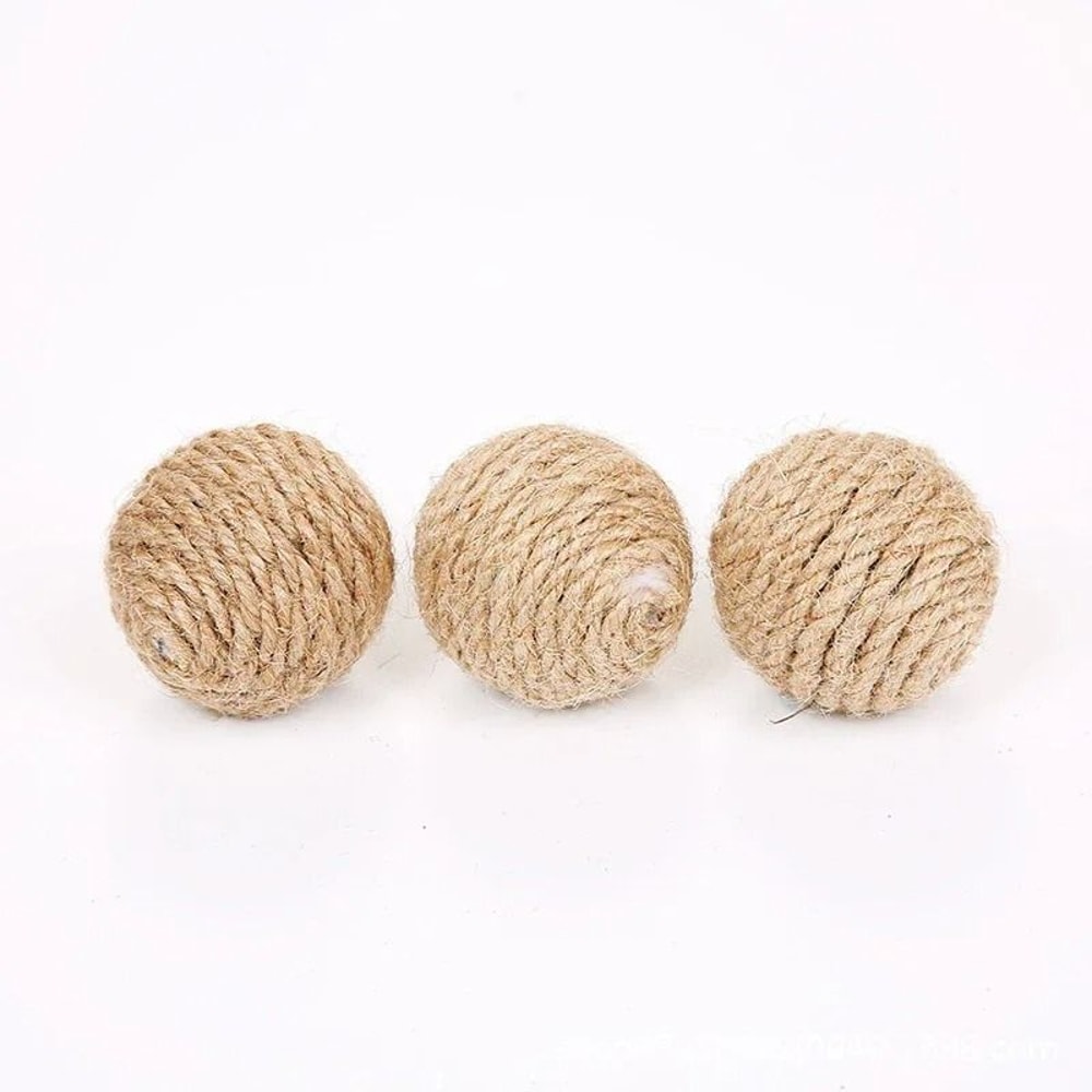 Handmade Sisal Sounding Cat Ball Toy For Indoor Play 4