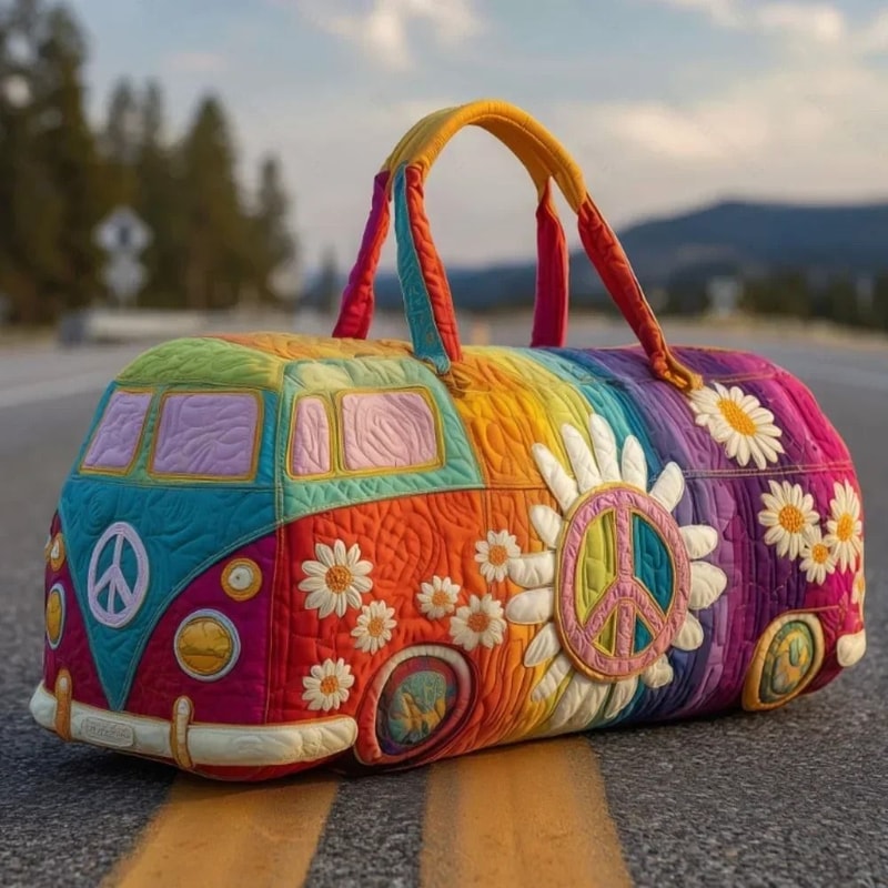 Large Quilted Duffle Bag With Adjustable Strap For Short Travel And Daily Carry 12