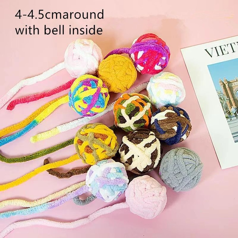 Wool Yarn Cat Toy Balls With Bell For Indoor Interactive Self Play 2