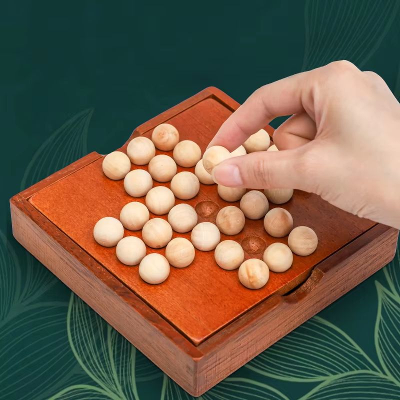 Wooden Peg Solitaire Board Game SinglePlayer Diamond Puzzle For Focus Logic 2