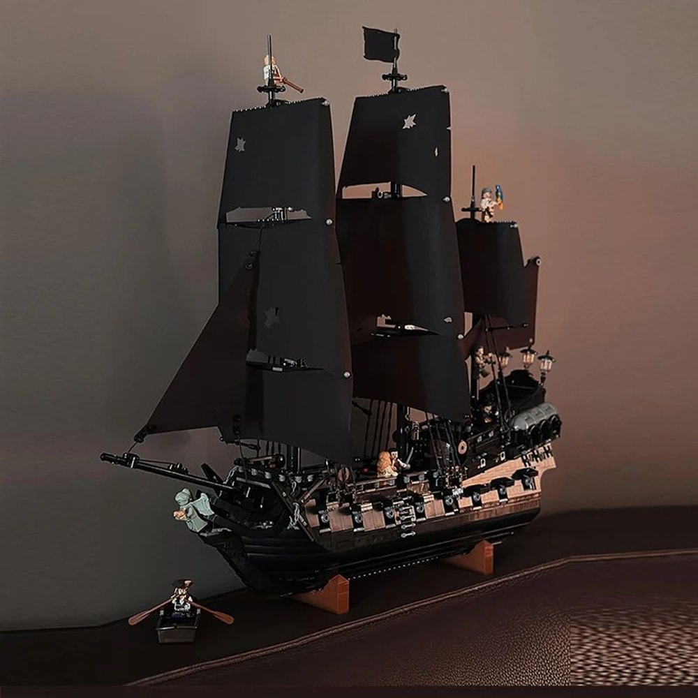Sparrow Pirate Ship Building Blocks Detailed Sailboat Ship Model DIY Construction Set 0