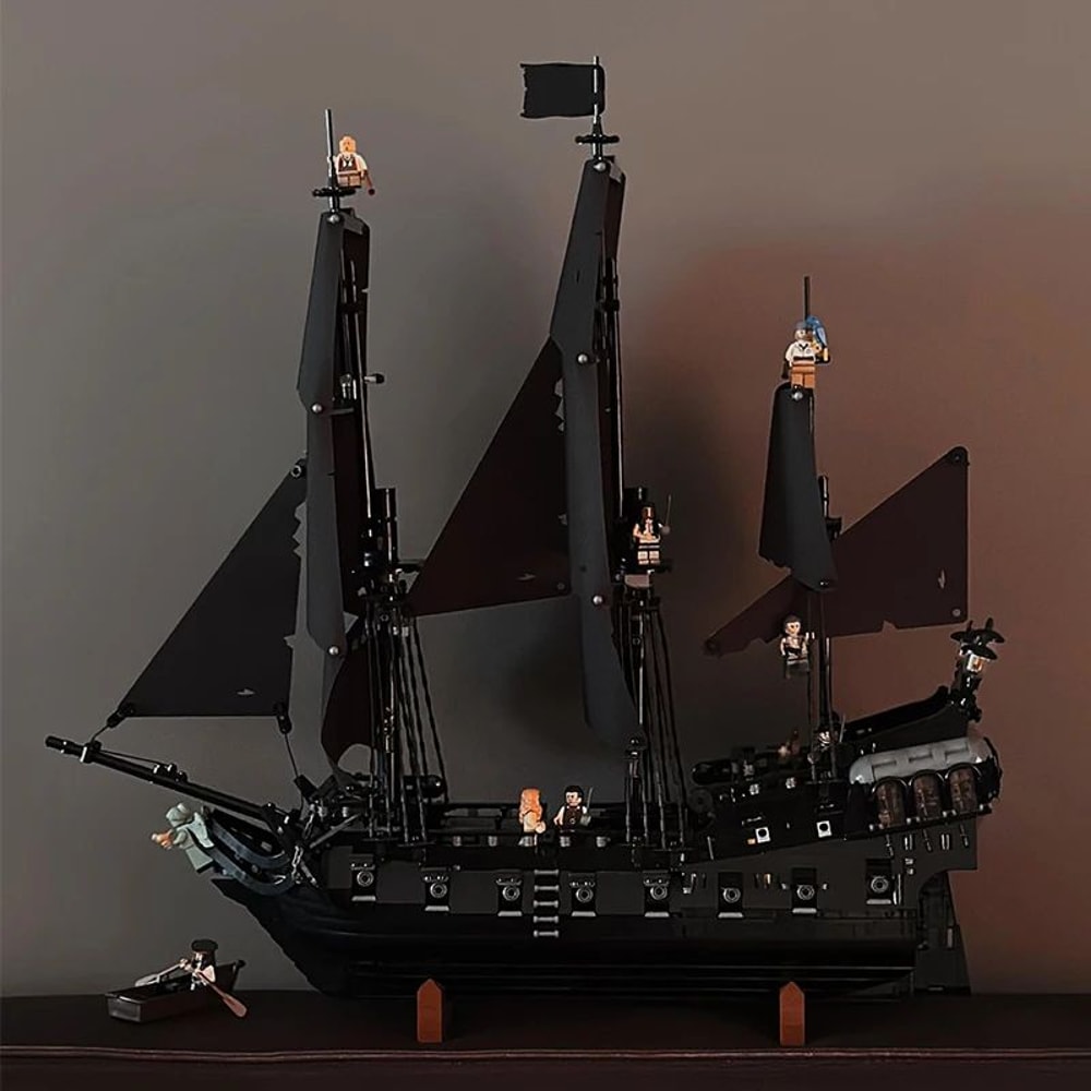 Sparrow Pirate Ship Building Blocks Detailed Sailboat Ship Model DIY Construction Set 3
