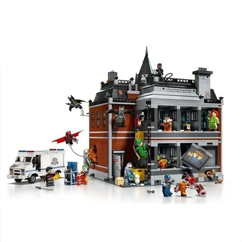 Arkham Asylum Architectural Building Set Superhero Collectible Display Model For Adults 3