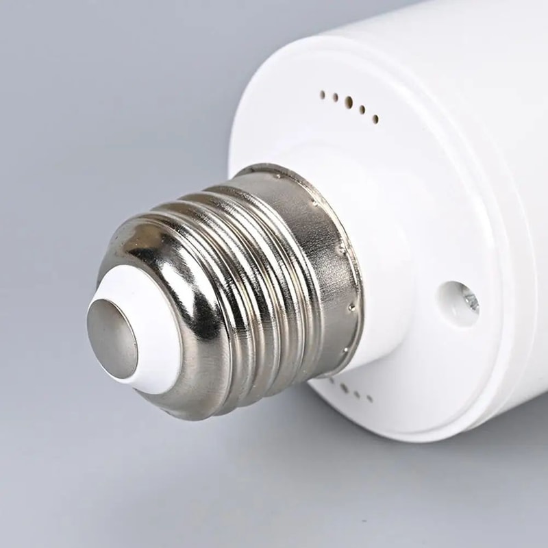 SmartEase E27 Wireless Remote Lamp Holder Intelligent Light Switch Socket For Easy OnOff Control 0