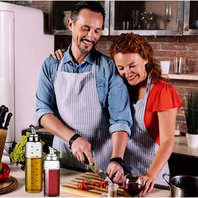 10oz Glass Olive Oil Dispenser Bottle With DripProof Spout And Measuring Scale 3