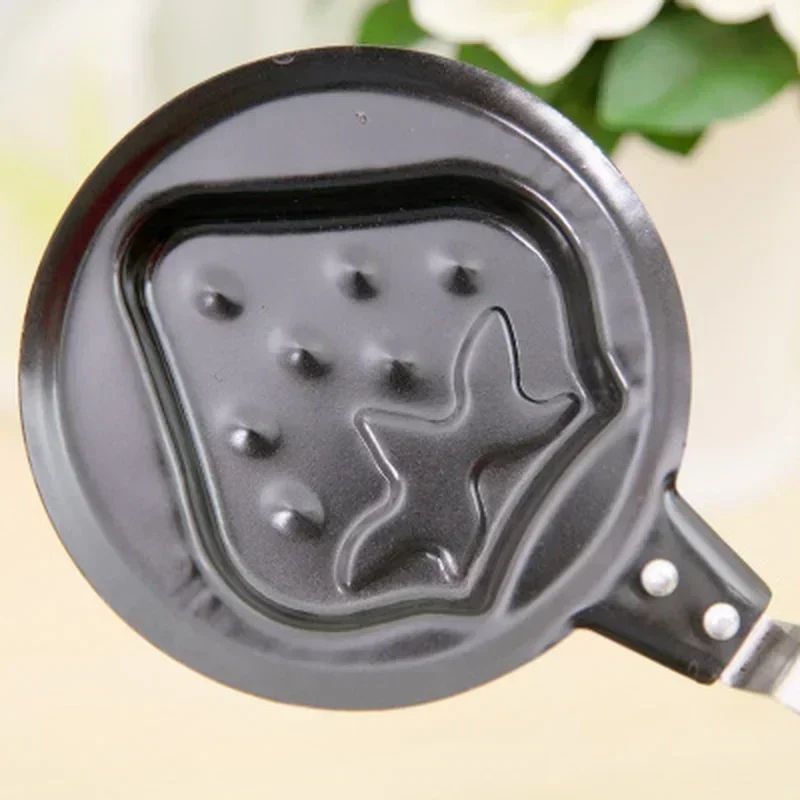Mini HeartShaped Egg Fry Pan Cast Iron Omelette Pancake Breakfast Pan 5