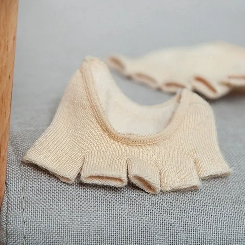 ComfortFit Half Toe Separator Socks Five Toe Foot Alignment Pain Relief Socks 2