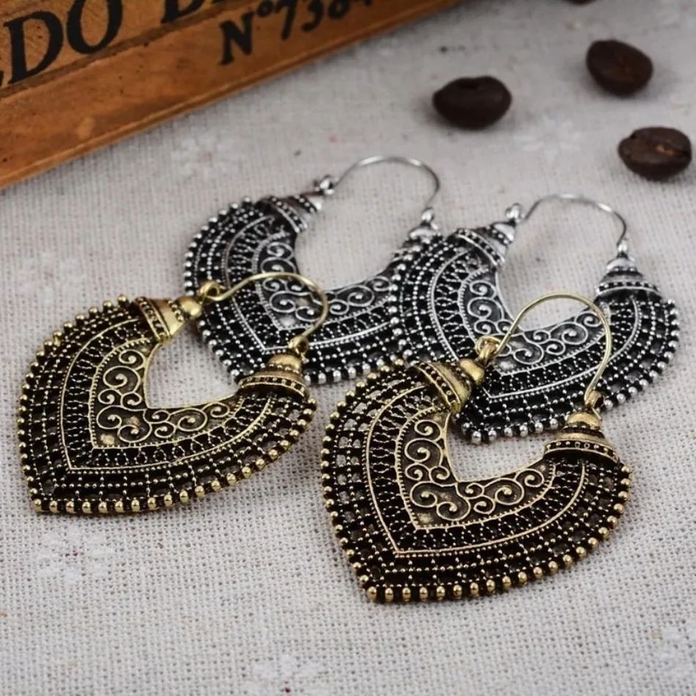 Retro Bohemian Hollow Flower Earrings Ethnic Metal Statement Jewelry 4