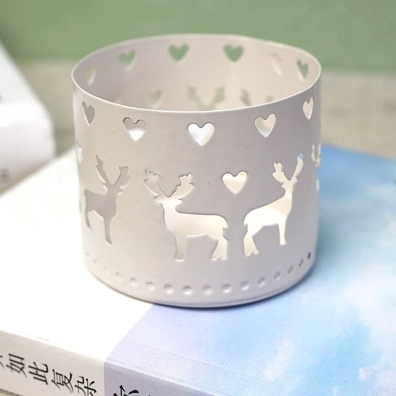 Vintage Snowflake Deer Candle Holder Elegant Christmas Candle Holder For Festive Table Decor 7