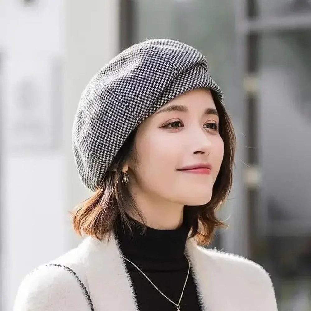 Classic Houndstooth Beret Chic Women Beret Hat In KoreanInspired British Style 2