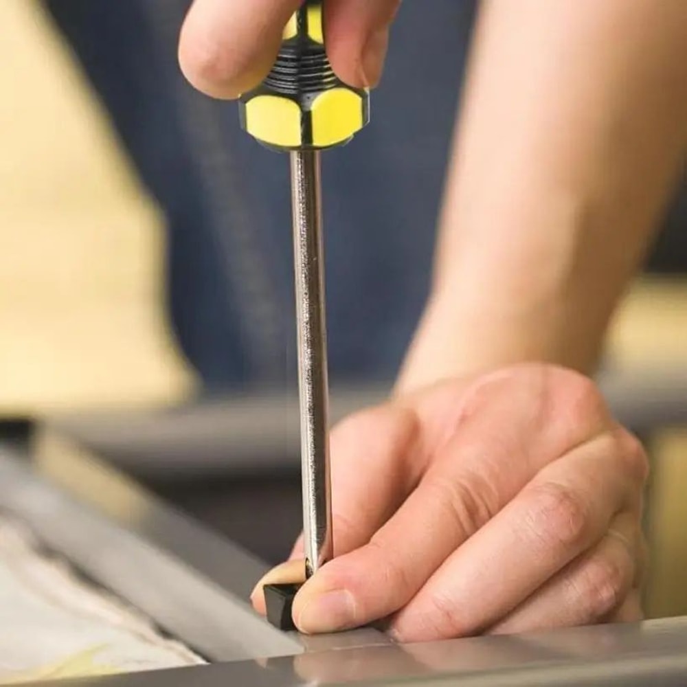 RoadReady 11Piece Car Emergency Tool Kit Compact Automotive Maintenance Tool Set For Home Travel 2