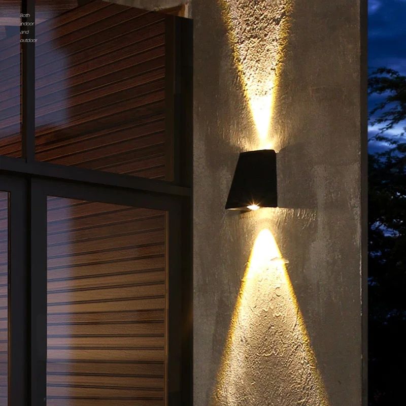LumiArc Solar Up Down Wall Light Waterproof Outdoor LED Garden Accent Lamp 4