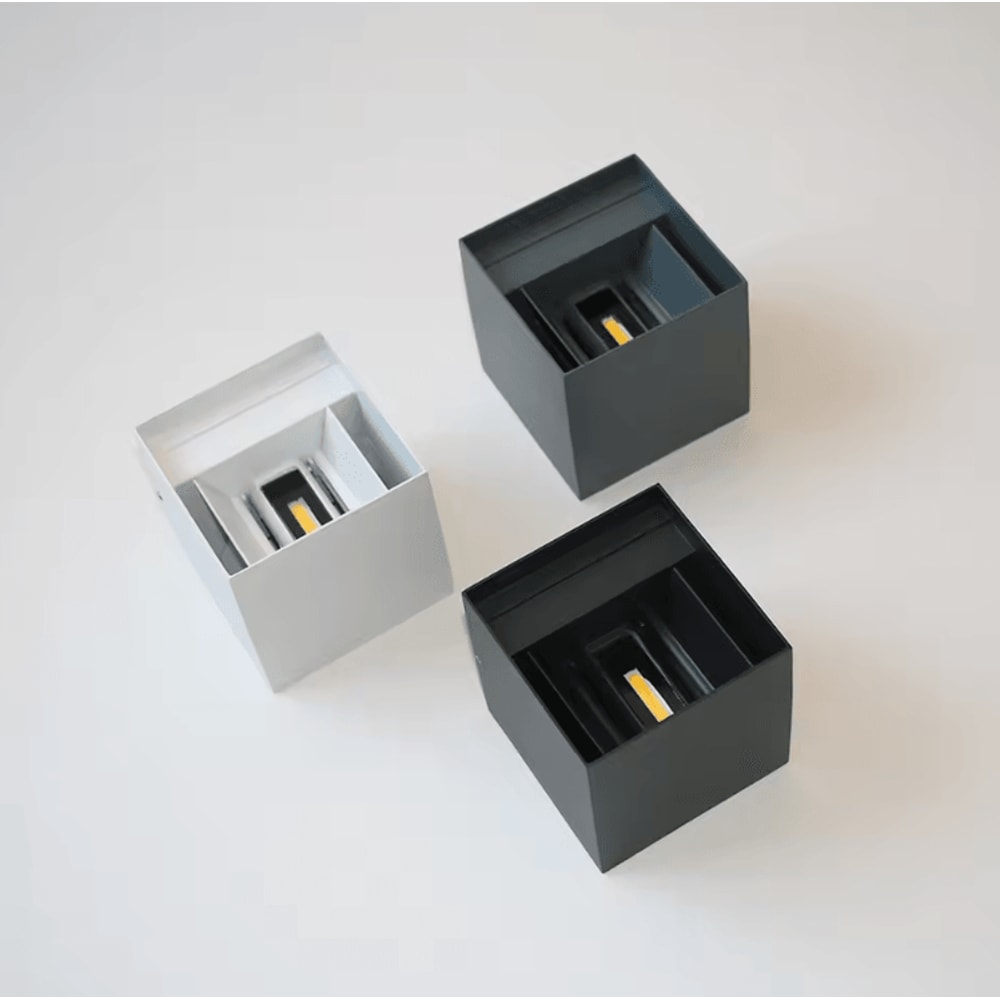 Modern Square Waterproof Outdoor Wall Lamp Aluminum Porch Courtyard Wall Light 4