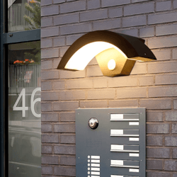 smart pir motion sensor outdoor wall light – ip65 waterproof led porch & garden lamp