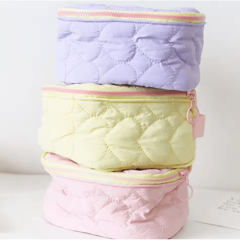 CharmCarry Large Capacity Makeup Bag Organizer For Travel 1