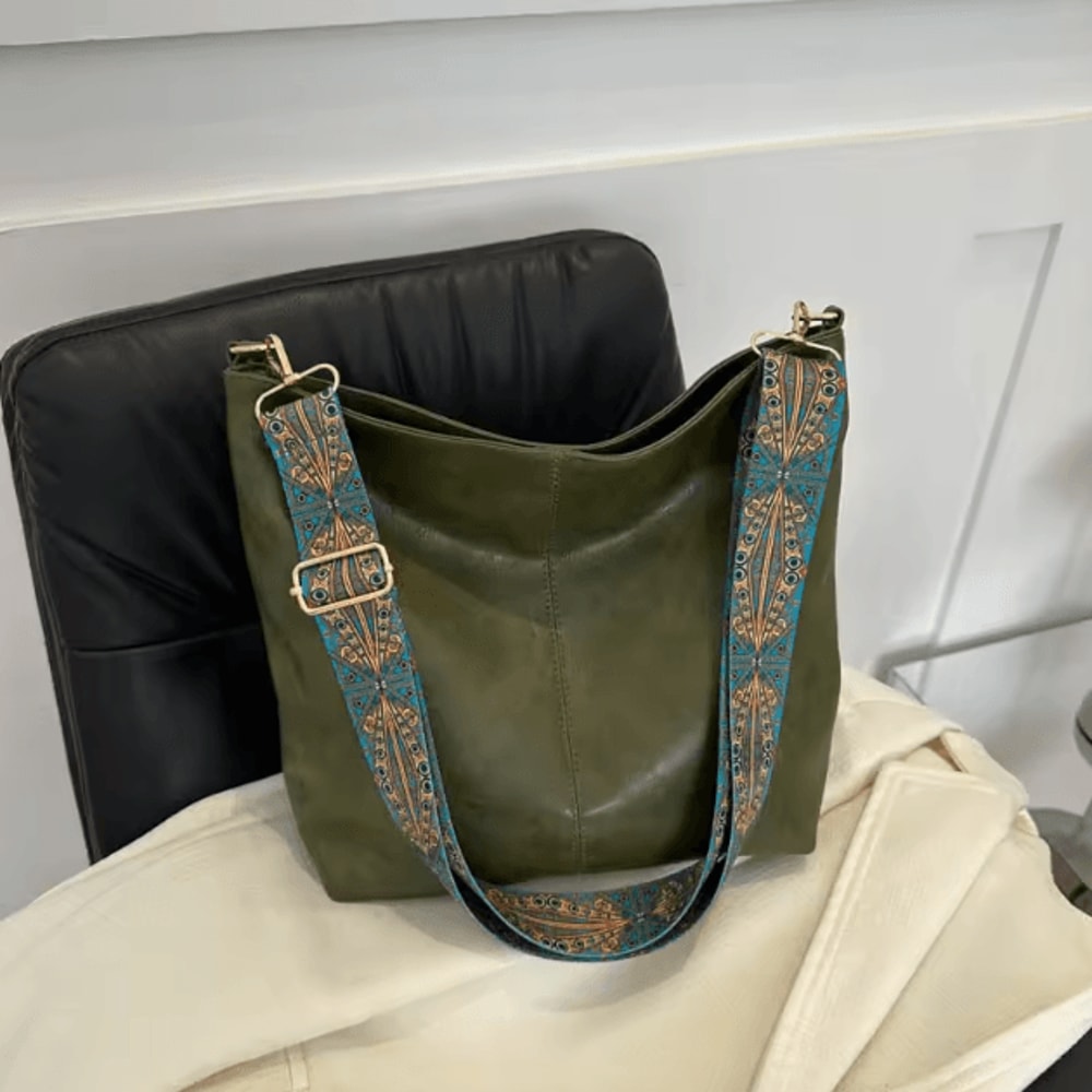 Vintage Style PU Leather Bucket Crossbody Bag With Wide Strap 4