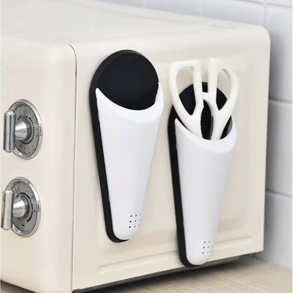 FreshSeal Transparent Refrigerator Storage Box Food Preservation Container 1