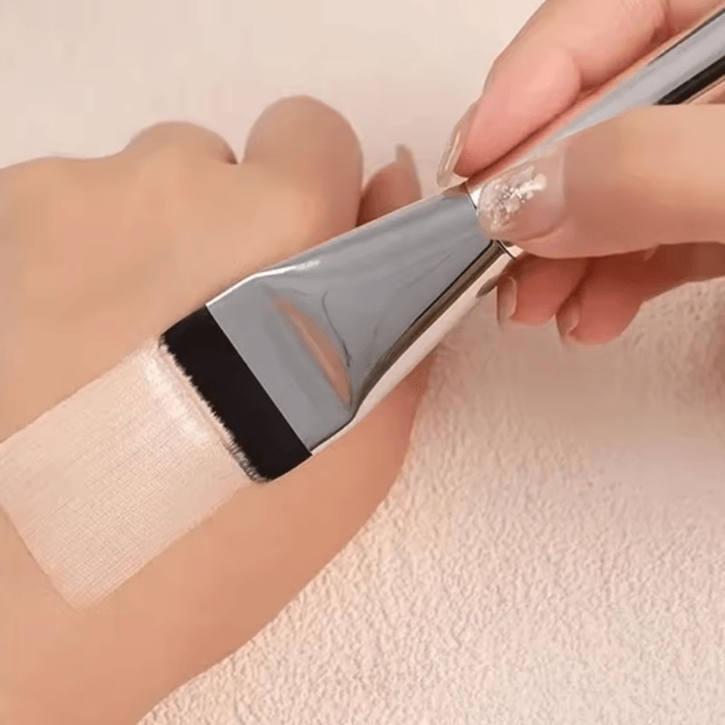 FlawlessLine Ultra Thin Flat Foundation Brush Precision Concealer Makeup Tool 0