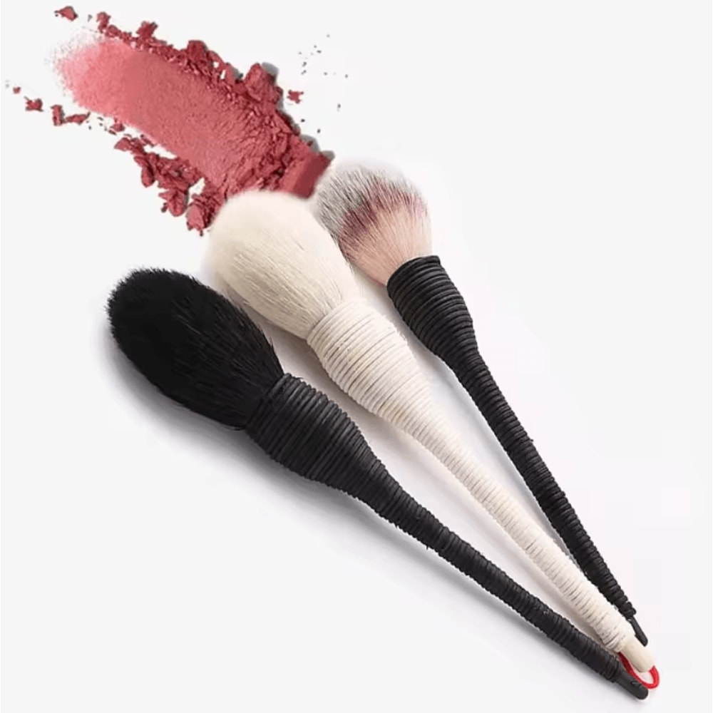 ArtisanBlend Goat Hair Makeup Brush Set Rattan Handle Professional Face And Powder Brushes 0