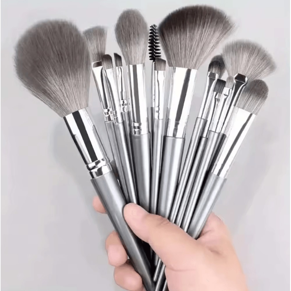 Luxe Silver 14 Piece Makeup Brush Set For Flawless Face And Eye Blending 0